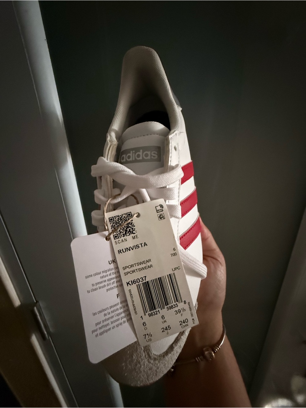 Adidas White Sneakers with Red Three Stripes Runvista Halo model : k16037 - Picture 12 of 12